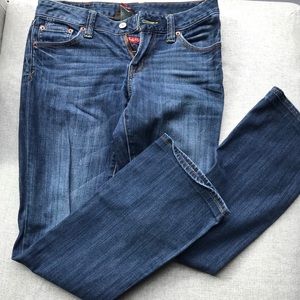 Lucky brand bootcut jeans size 26 / 2
